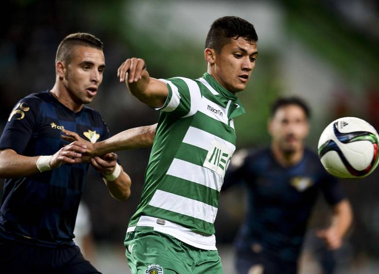 Con el empate el equipo lisboeta no consigue ascender del quinto puesto en la tabla de posiciones. FOTO AFP