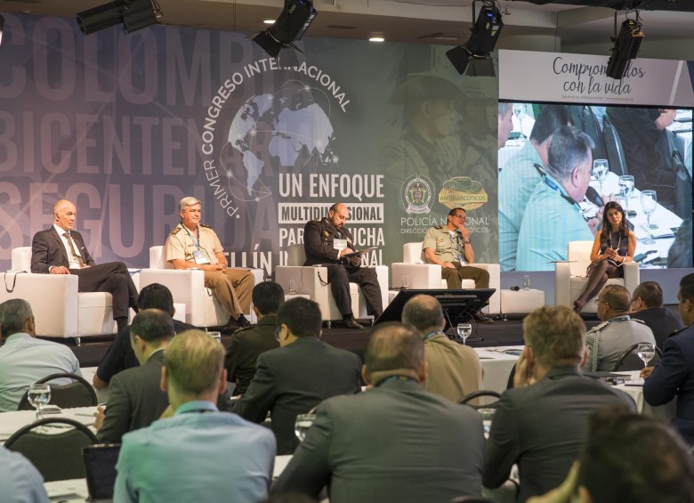 Representantes de 23 países, afectados por la producción y consumo de drogas, se dieron cita en Medellín para buscar nuevas estrategias en la lucha contra ese flagelo. FOTO Carlos Velásquez