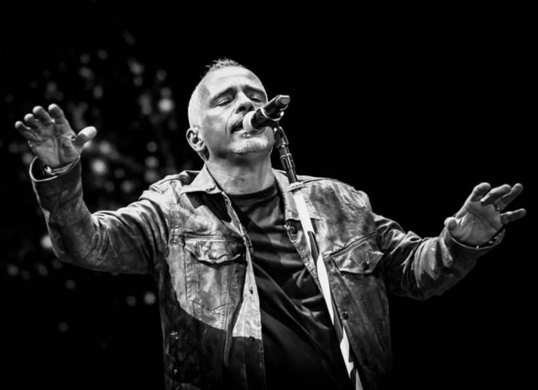 FOTO FACEBOOK Eros Ramazzotti