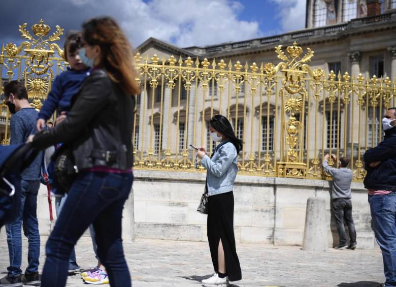 Francia entró en la segunda fase de desescalamiento de la pandemia, hecho que permite a los ciudadanos moverse dentro del país. EFE