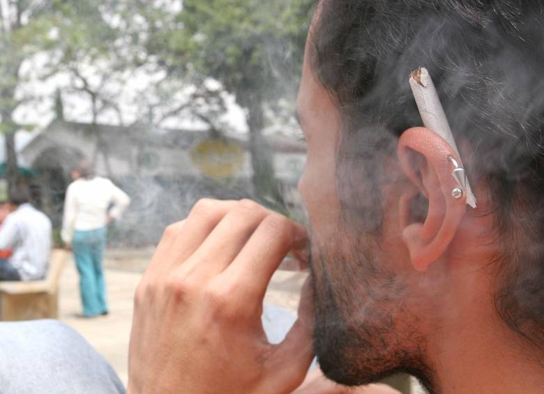 El humo que aqueja a los vecinos