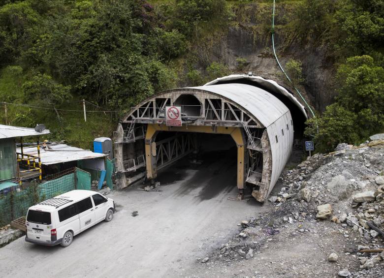 El Túnel de La Línea conectará al Centro con el Occidente del País, para llegar al Puerto de Buenaventura. FOTO Esteban Vanegas