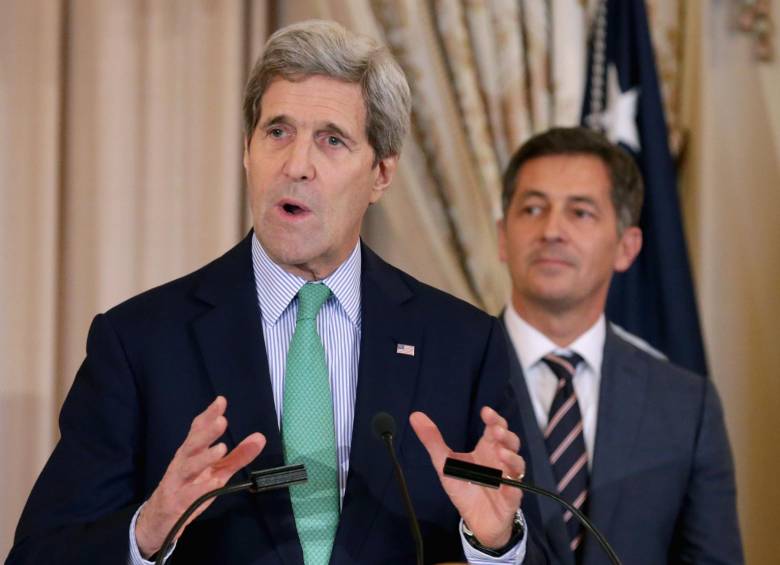 Kerry recordó que las proyecciones económicas apuntan a que este año Rusia entrará en recesión. FOTO AFP.