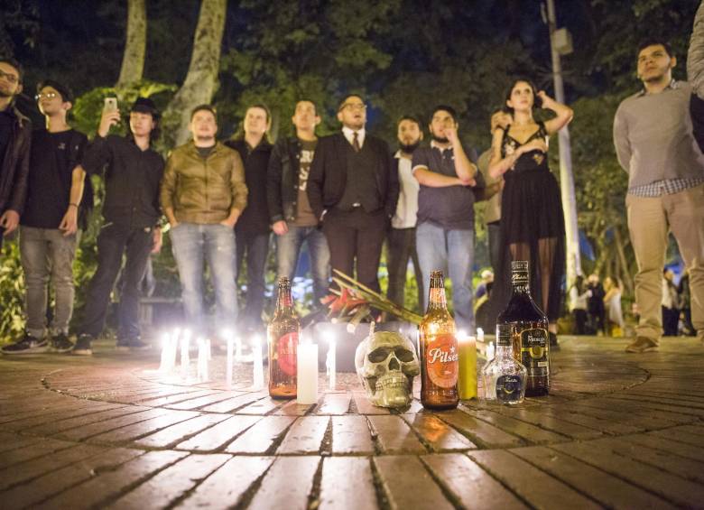 Ritual simbólico del entierro del parque del Poblado en febrero de 2018.Foto: Edwin Bustamante Restrepo