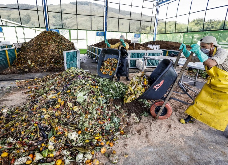 Aprovechamiento de residuos sólidos en el país va a paso lento. Foto Archivo: Jaime Pérez Munévar