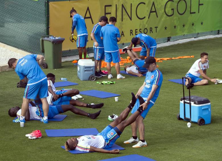 Selección Colombia se completaría este lunes en España