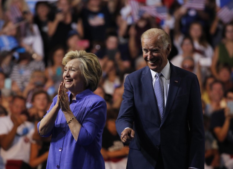 Hillary Clinton respalda la campaña de Joe Biden. FOTO: AFP
