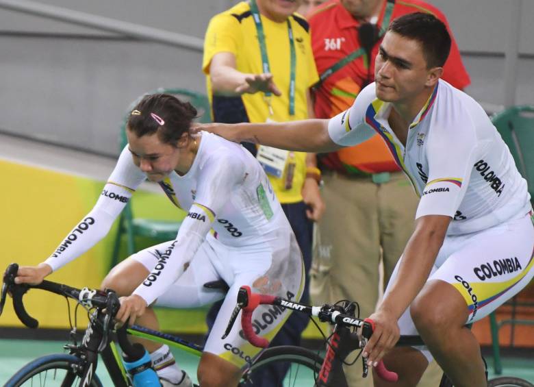 Una caída acabó con el sueño de medalla para la ciclista colombiana Martha Bayona, que el sábado terminó décima en la prueba de keirin de los Juegos Olímpicos de Río. FOTO AFP