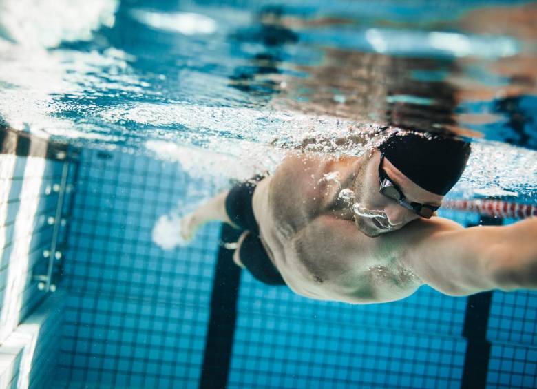 El 19 % de los adultos admitió haber orinado en una piscina al menos una vez. FOTO Shutterstock