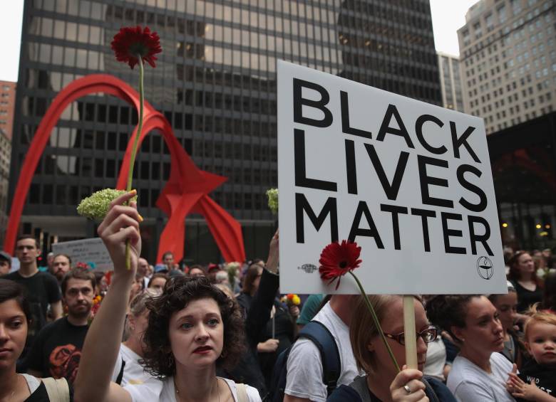 En todo Estados Unidos se realizaron marchas condenando el ataque. FOTO AFP