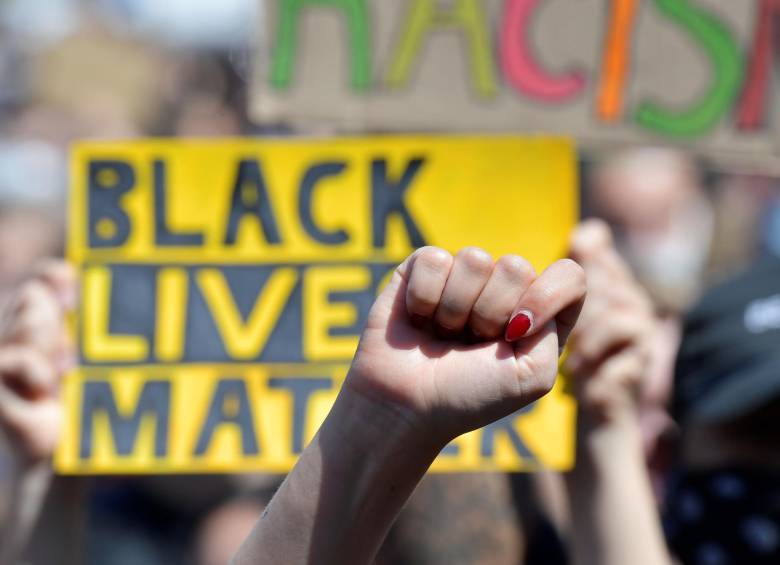 Masivas protestas contra el racismo en Alemania