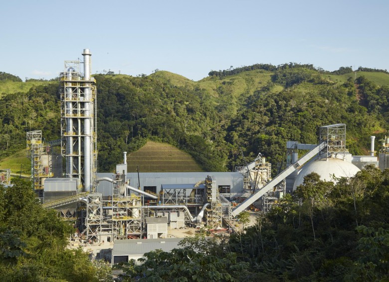 Así quedó la planta de Cemex en el municipio de Maceo, Antioquia, donde se invirtieron US$420 millones. Está parada y, por ello, esa localidad aún no capitaliza sus beneficios. FOTO Cortesía Cemex.