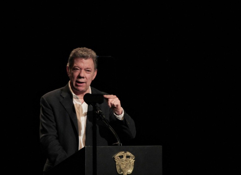 Juan Manuel Santos, presidente de Colombia, reconoce que entre el 6 % y el 7 % de los guerrilleros de las Farc no entregaron sus armas y continúan delinquiendo. FOTO COLPRENSA