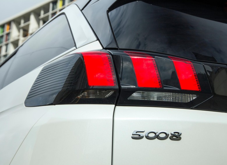 Peugeot 5008: se une a la tendencia SUV