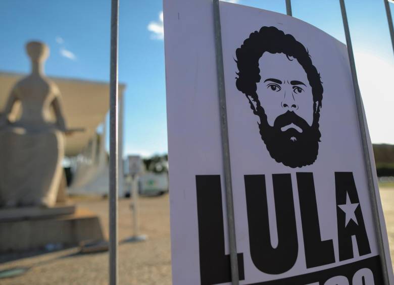 Los miembros del Partido de los Trabajadores pidieron la libertad de Lula. FOTO AFP