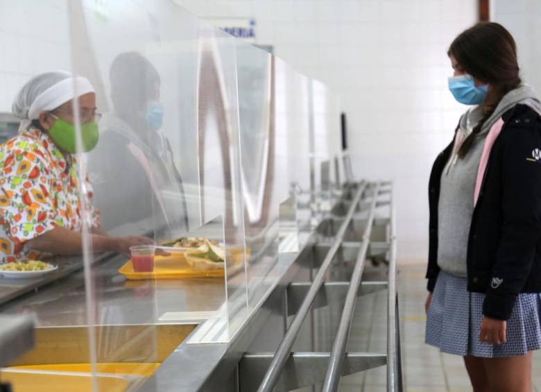 Según Mineducación, la alternancia se mantendrá durante todo 2021. FOTO COLPRENSA