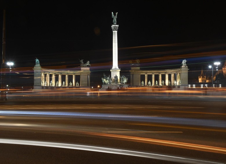 Budapest, capital de Hungría se unió a la Hora del Planeta. FOTO: CORTESÍA EFE