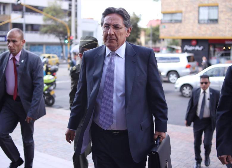 En la Comisión Primera del Senado varios congresistas denunciaron al exfiscal Néstor Humberto Martínez Neira. FOTO: Colprensa