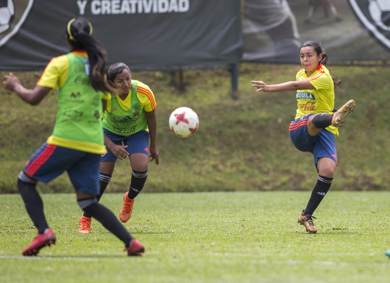 La mayoría de las jugadoras que han participado en la campaña son de la Selección Colombia femenina. FOTO: CARLOS VELÁSQUEZ 