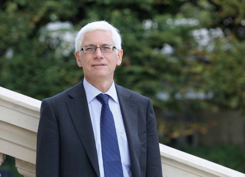 Jean-Marc Laforêt, embajador de Francia en Colombia, defiende a ultranza el Acuerdo de París. FOTO Archivo particular