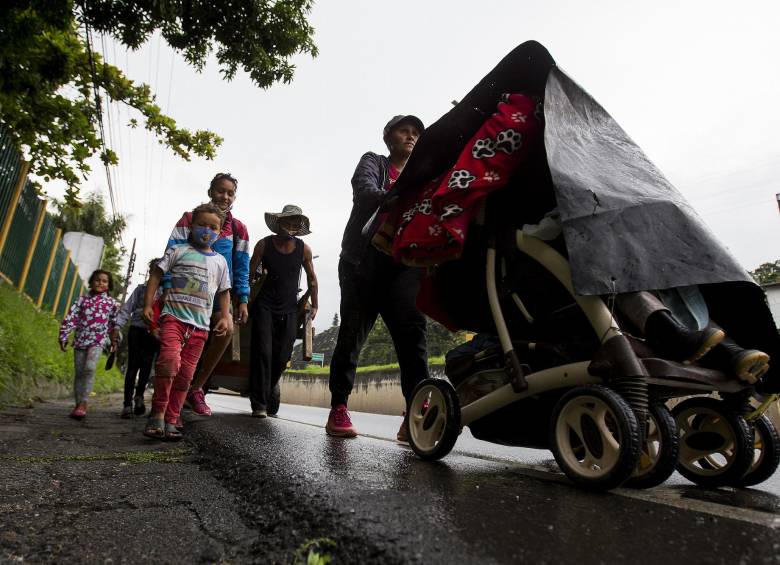 Al día, los caminantes pueden recorrer hasta entre 30 y 40 kilómetros dependiendo del clima que los acompañe en la travesía.