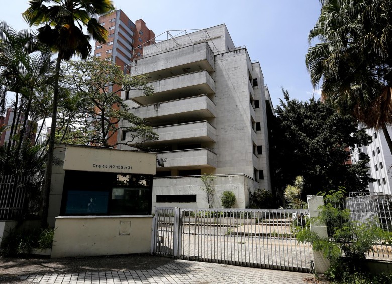 El edificio Mónaco, en El Poblado, residencia del extinto jefe del cartel de Medellín, Pablo Escobar, es hoy propiedad de la Policía Nacional. FOTO Henry agudelo