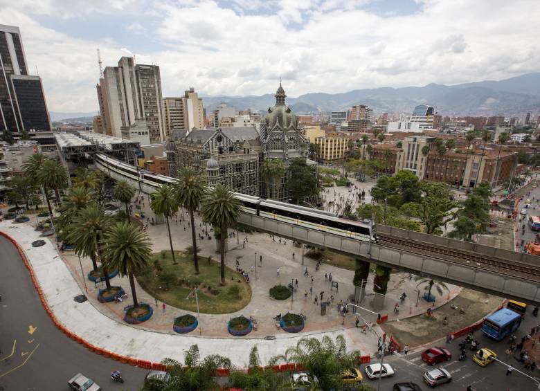 La tarifa temporal por valor de (0) pesos aplicará en las líneas A y B del Metro, en el Tranvía de Ayacucho (línea T-A) y en los metrocables de las líneas K, J, H y M. FOTO: Edwin Bustamante Restrepo. 