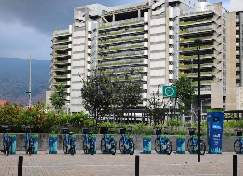 Así luce la nueva estación del sistema de bicicletas públicas del Valle de Aburrá. FOTO CORTESÍA ÁREA METROPOLITANA