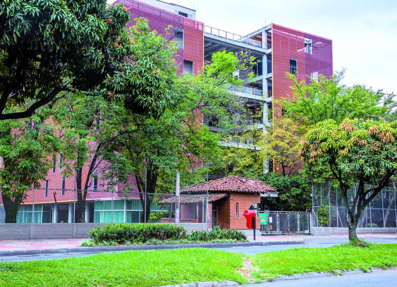 Una inscripción histórica, según la Rectoría, tuvo el JIC este semestre: 7.800 personas. El descontento sigue entre los docentes por las decisiones administrativas de la institución. FOTO Carlos Velásquez