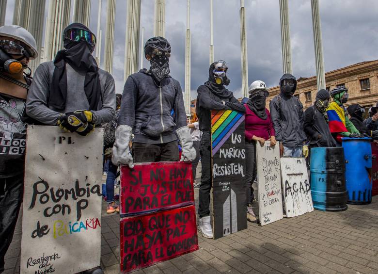 En la tarde de ayer se registró una nueva marcha en Medellín uniéndose al Paro Nacional Foto: Santiago Mesa Rico