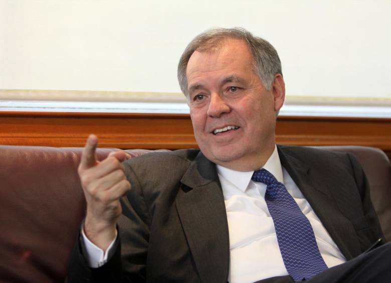 El procurador Alejandro Ordóñez aseguró que acudirá a la reunión con el presidente para hacer las advertencias que él considera necesarias. FOTO COLPRENSA