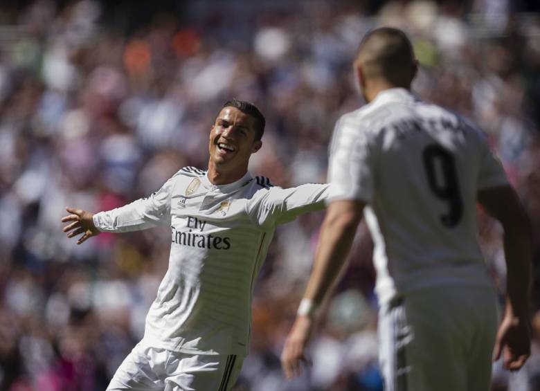 Regresa James y el Madrid resucita con goleada al Granada