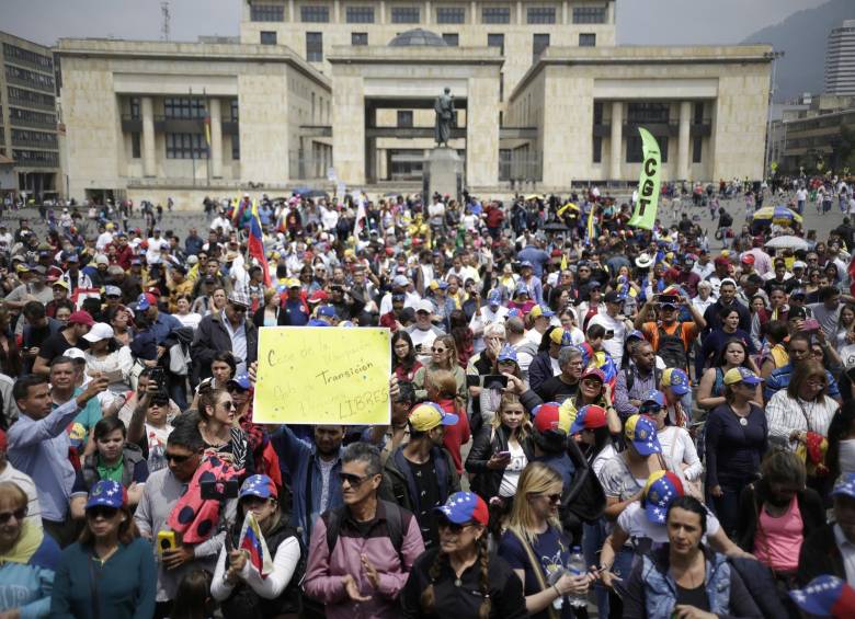 Ricardo Montaner encabezó plantón de venezolanos en Medellín