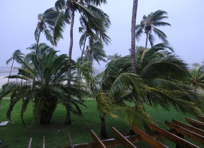 El huracán Dorian se convirtió en una tormenta de categoría 5 la madrugada del domingo, justo antes de llegar a las Bahamas 2019. Imagen de la isla de Gran Abaco. Foto: Reuters