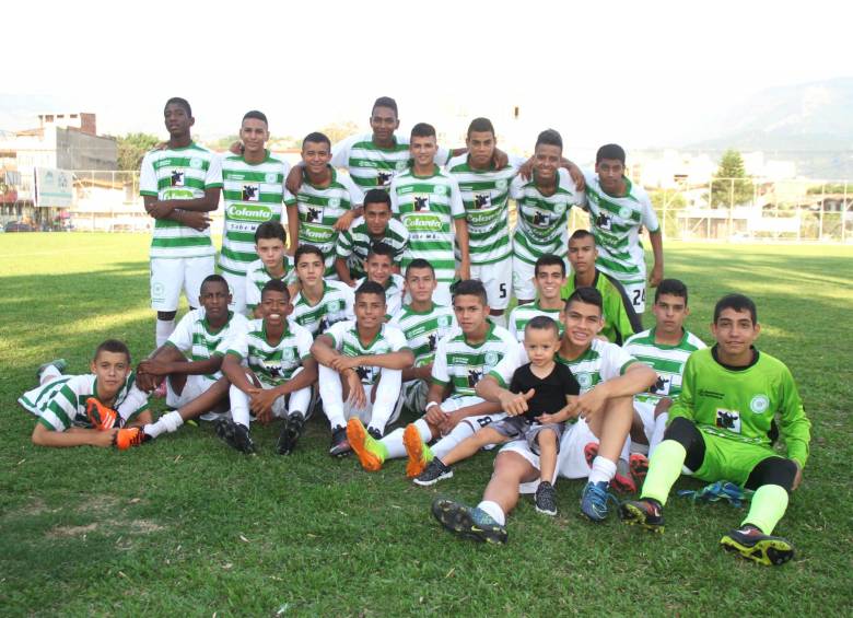 Los jugadores de la Selección Antioquia darán otra batalla el lunes en el estadio Jaime Morón de Cartagena. FOTO Cortesía LAF