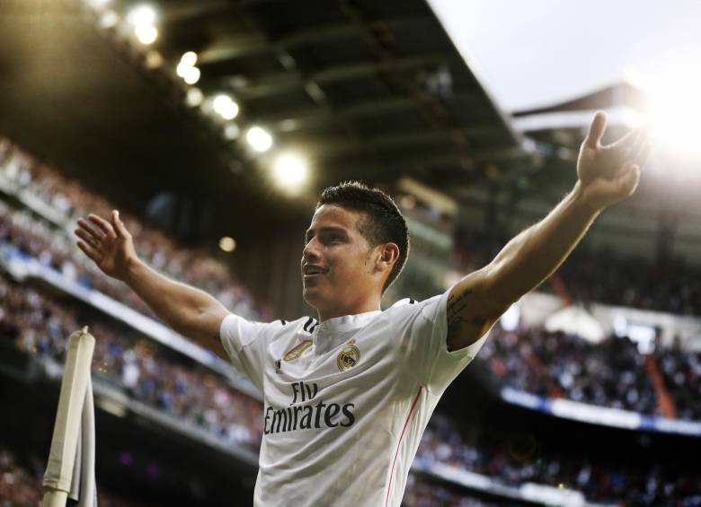 James Rodríguez abrió ayer el marcador para el Real, que es segundo en España con 82 puntos, dos menos que Barcelona. FOTO ap