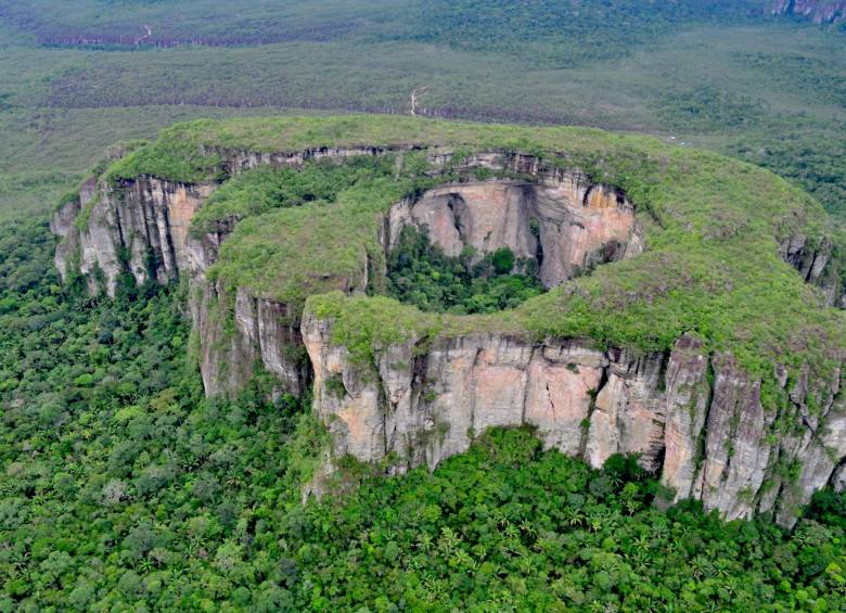 Parque Nacional Chiribiquete con sus tepuyes, una clase de mesetas. FOTO fernando trujillo