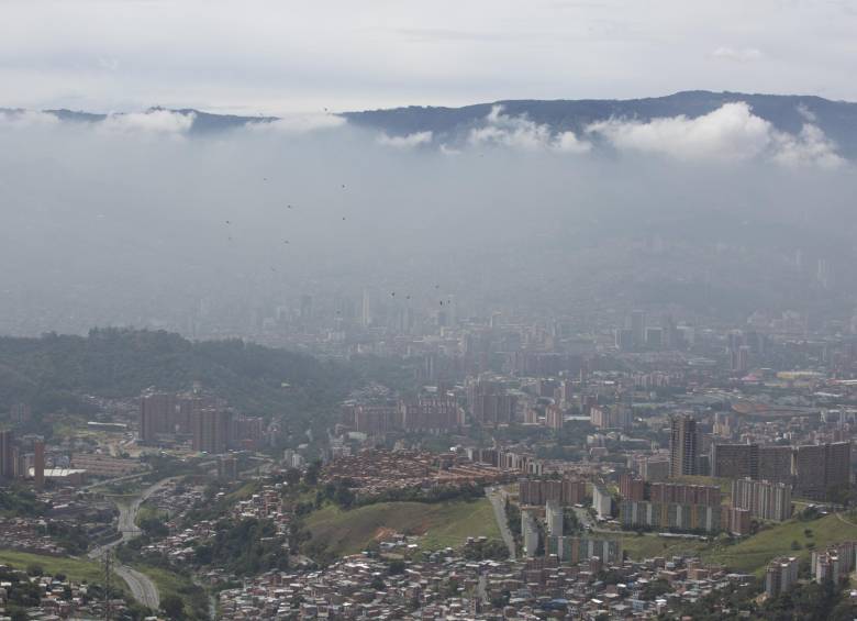 Un año de contaminación en Medellín