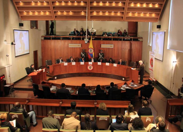 Las ponencias del Gobierno se centraron en que en otros procesos de paz se otorgaron amnistías al EPL y al Quintín Lame, contexto que sirve para conocer la importancia de esta ley. FOTO colprensa 