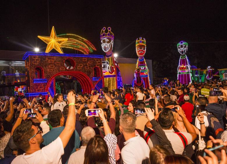 Inauguración del alumbrado navideño en el Parque Norte. Foto: Carlos Velásquez