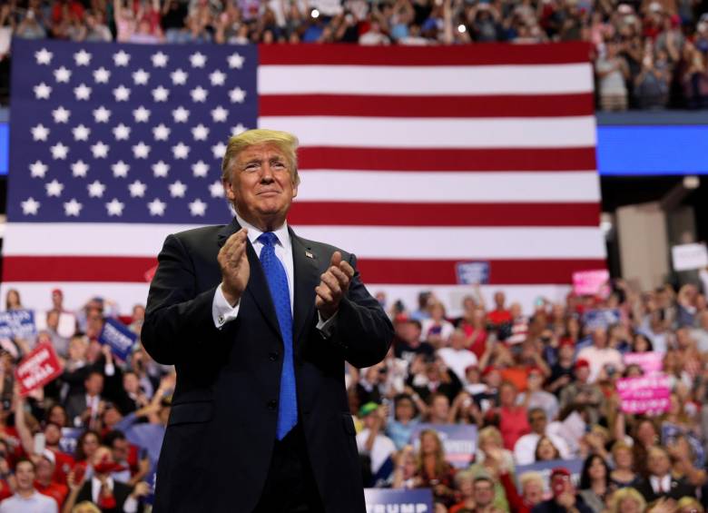 Donald Trump, presidente de Estados Unidos, ha asegurado que los medios publican “noticias falsas” en su contra. FOTO afp