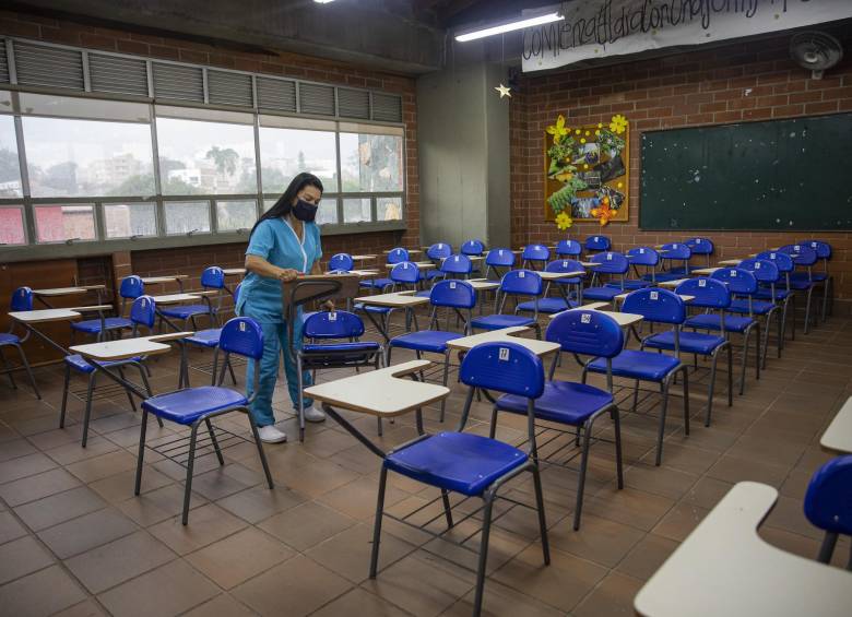 A mediados de julio, Mineducación avaló a 34 entidades territoriales para que sus colegios prepararan este modelo de regreso gradual, pero esto no ocurrió. FOTO Carlos Alberto Velásquez