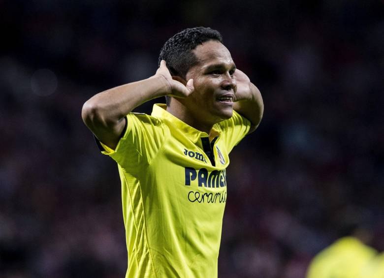 Carlos Bacca goza de un buen presente con el Villarreal. Espera recuperarse de una lesión que lo tiene ausente. FOTO efe 