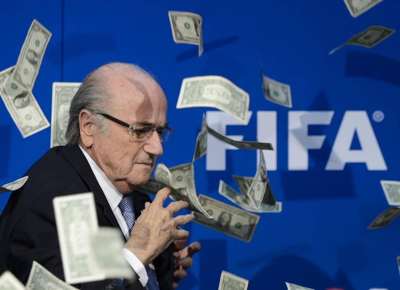 Joseph Blatter y la Fifa son referentes mundiales de la corrupción en el deporte. FOTO afp