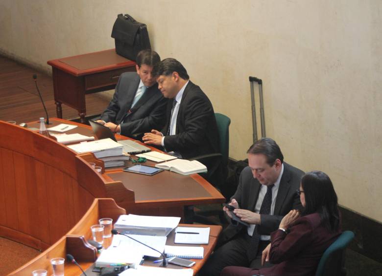 La Sala Penal de la Corte le concedió un plazo al abogado Álvaro Rolando Pérez para estudiarl un material probatorio nuevo. FOTO COLPRENSA