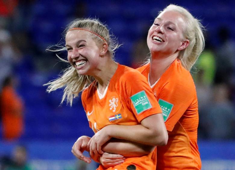 Las holandesas festejan en el Mundial. FOTO reuters