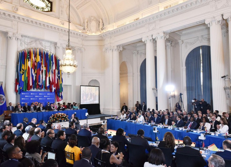La iniciativa contra el régimen de Maduro fue llevada a la sede de la OEA en Washington por EE. UU, Argentina, Brasil, Canadá, Chile, México y Perú. FOTO afp