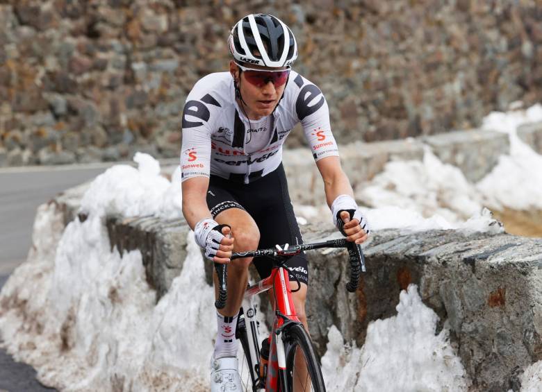 Almeida no aguantó y el Giro tiene nuevo líder: Wilco Kelderman
