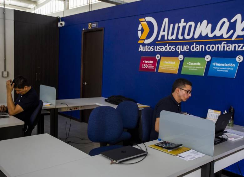 Compre su carro usado en un establecimiento que le brinde confianza y transparencia. Fotos: Julio César Herrera