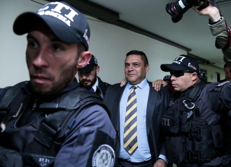 El Juzgado 9 de Control de Garantías legalizó la captura del general (r) de la Policía, Humberto Guatibonza. FOTO colprensa